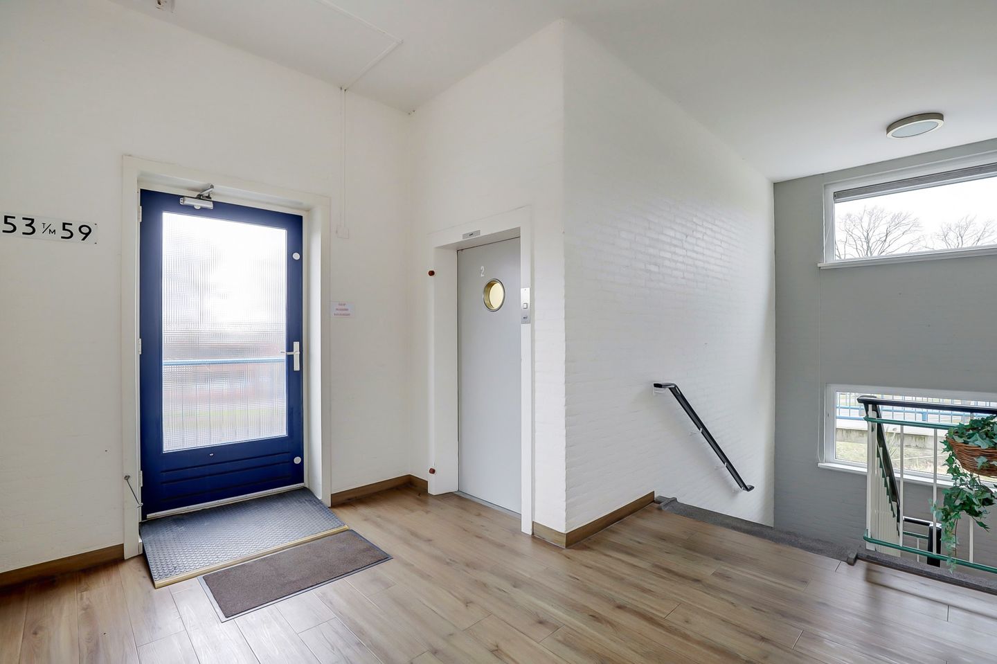 Foto 10 van Van der Merckstraat 53