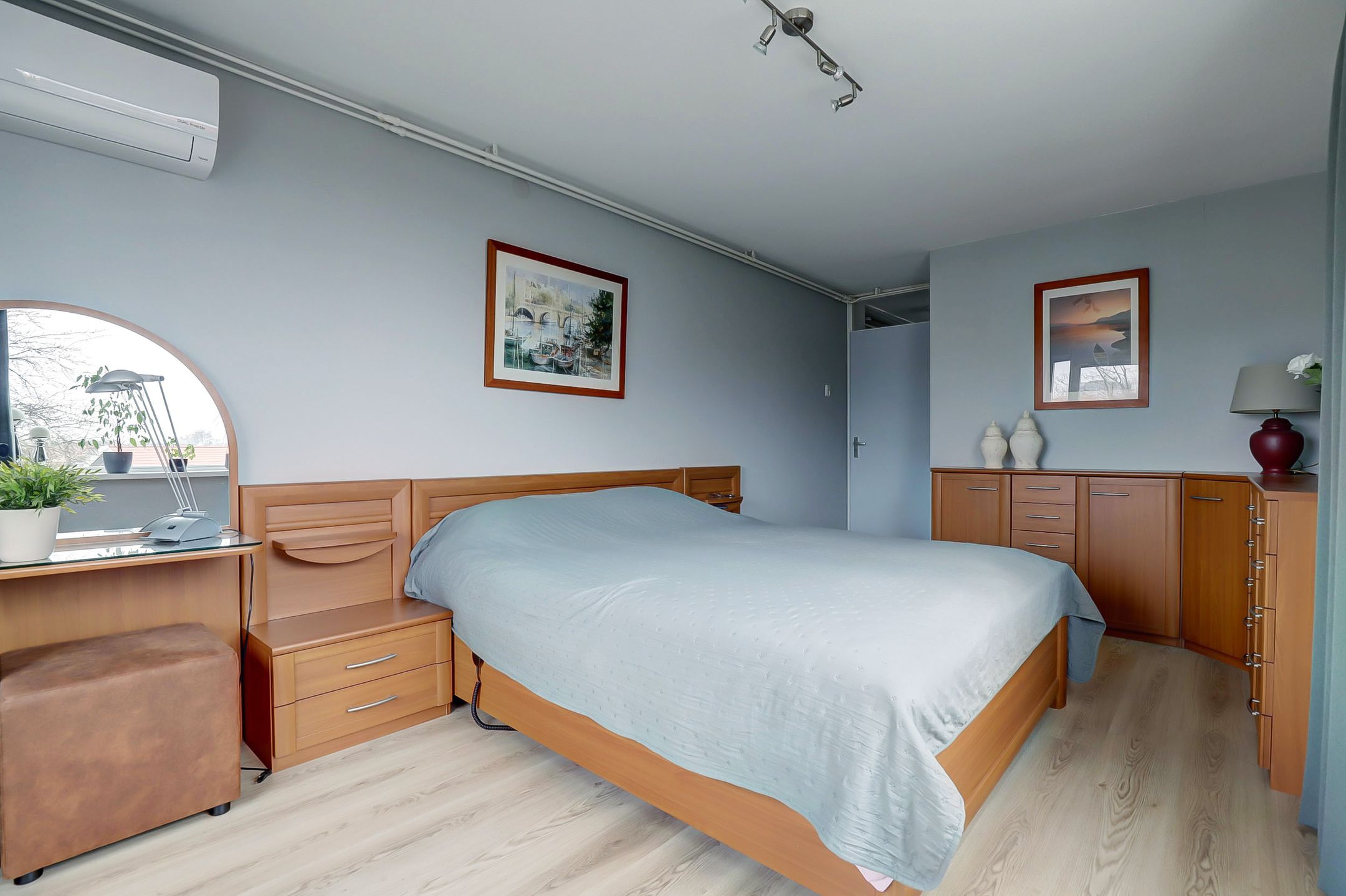 Foto 27 van Van der Merckstraat 53