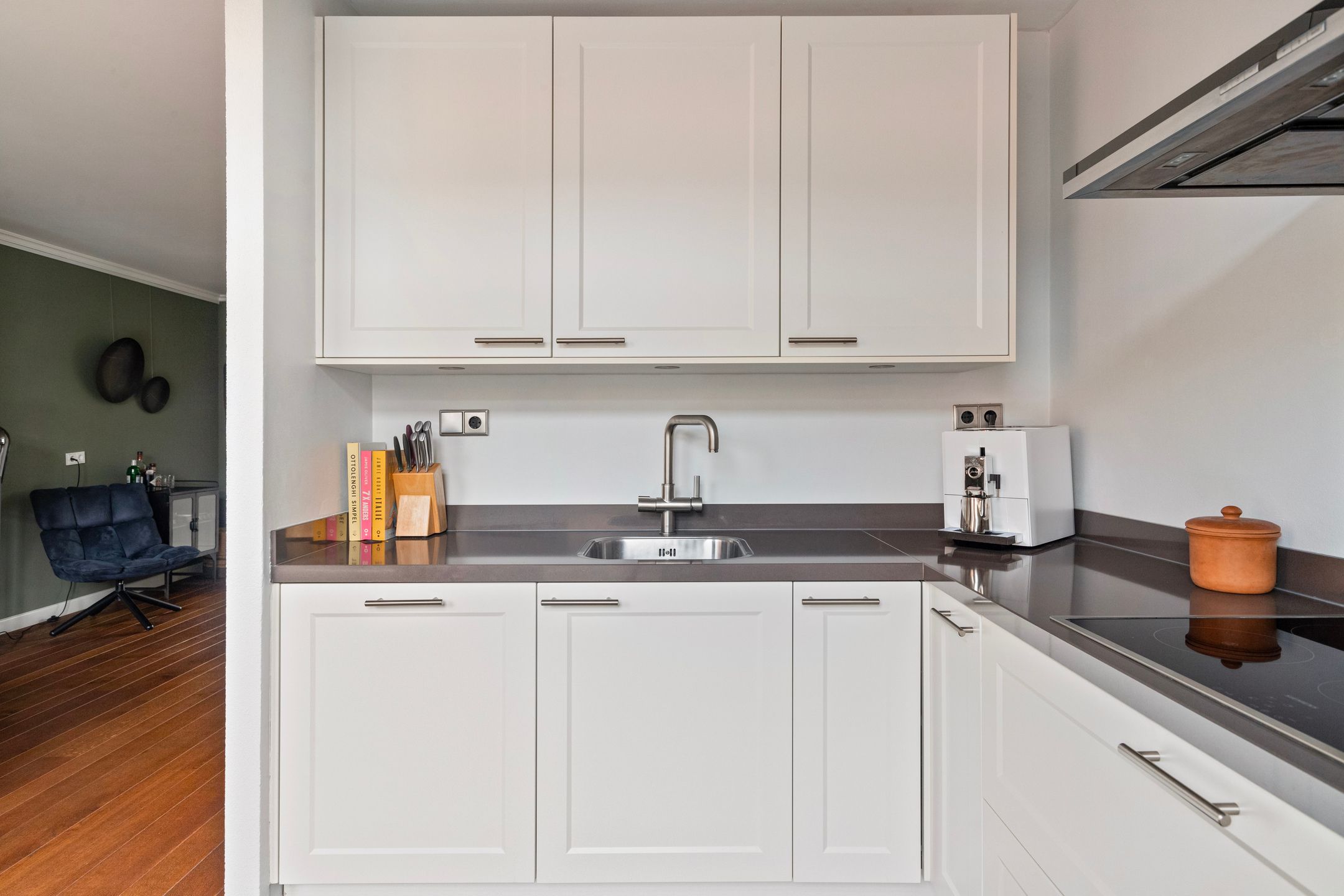 Foto 12 van Molièrelaan 43