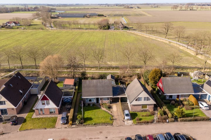 Foto 66 van Skûlestrjitte 35