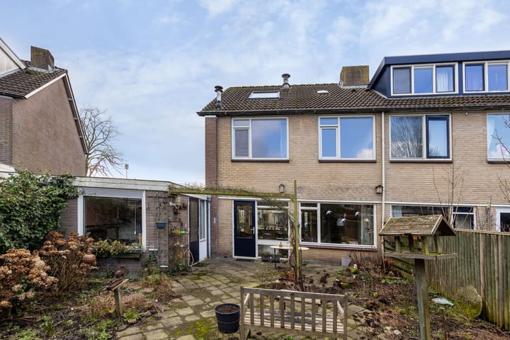 Foto 29 van Walter van Amersfoortstraat 53