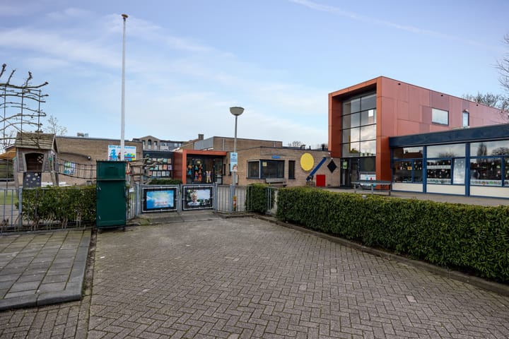 Foto 36 van Walter van Amersfoortstraat 53