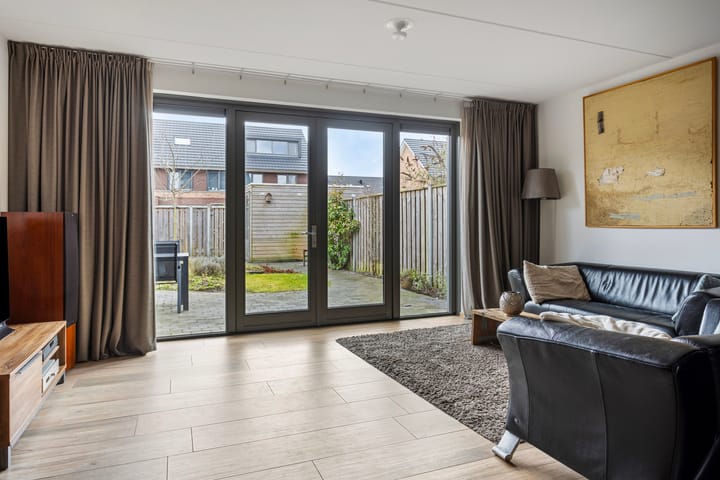 Foto 2 van Lakméstraat 6