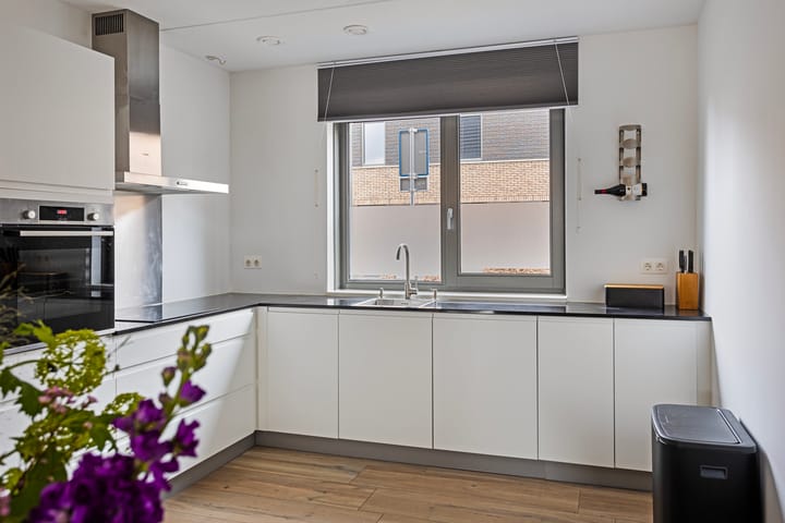 Foto 3 van Lakméstraat 6