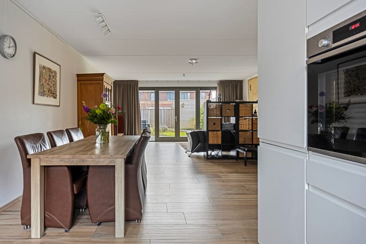 Foto 12 van Lakméstraat 6