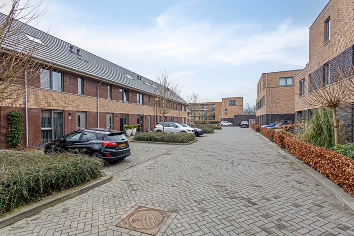 Foto 40 van Lakméstraat 6