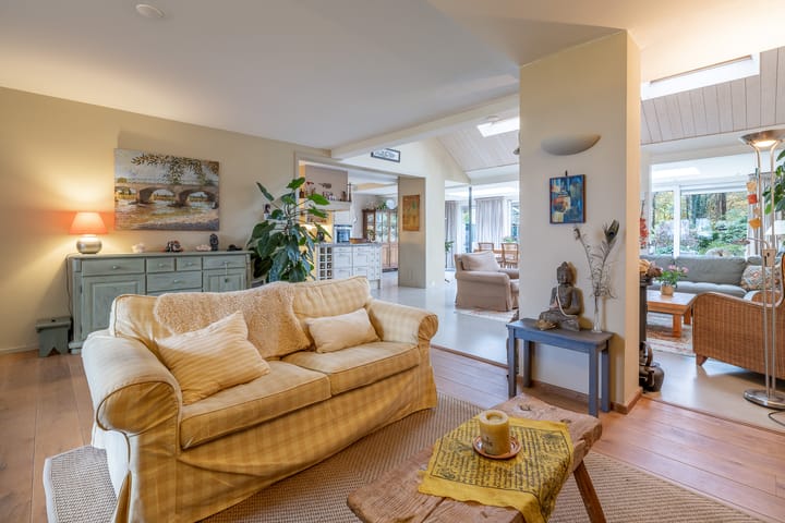 Foto 11 van Galerij 27