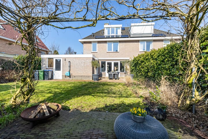 Foto 2 van Eekwerd 9