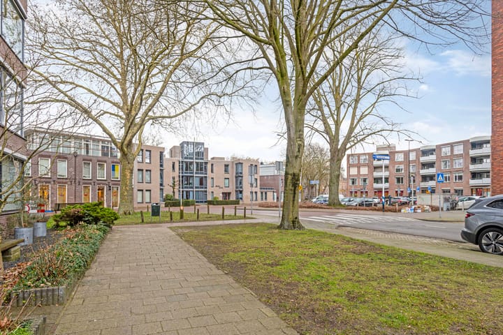 Foto 36 van Lievekamplaan 62