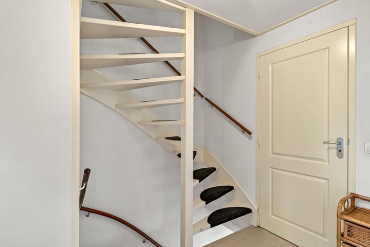 Foto 19 van Margrietlaan 44