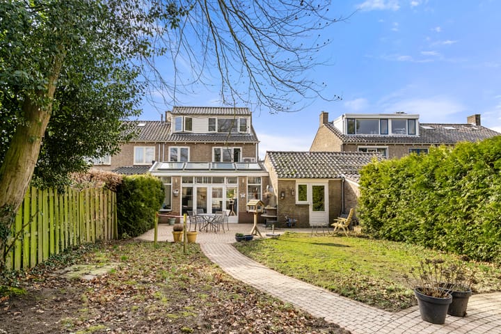 Foto 24 van Margrietlaan 44