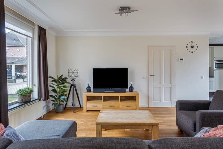 Foto 16 van Elzendreef 66