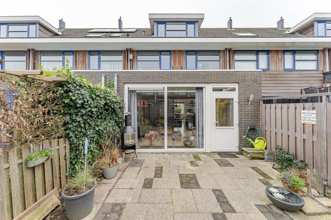 Foto 2 van Poolster 8