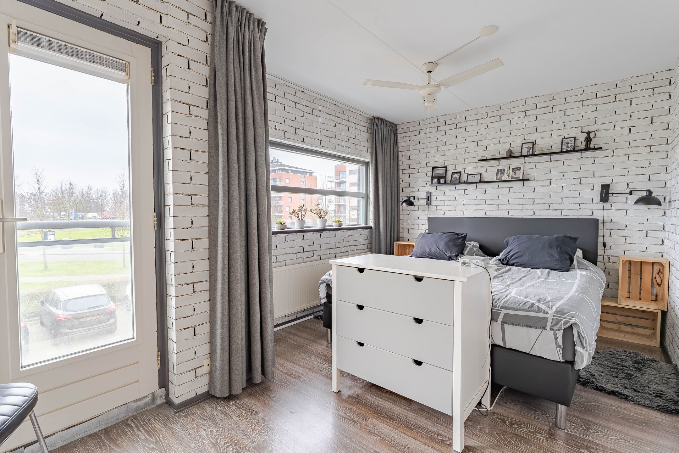 Foto 12 van Poolster 8