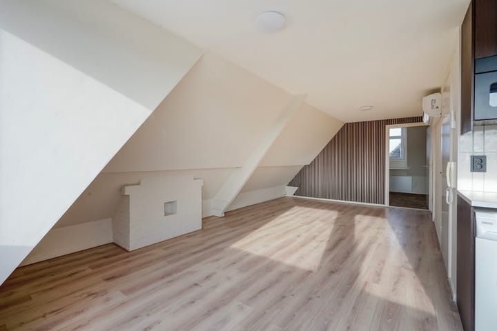 Foto 15 van Columbusstraat 96-B