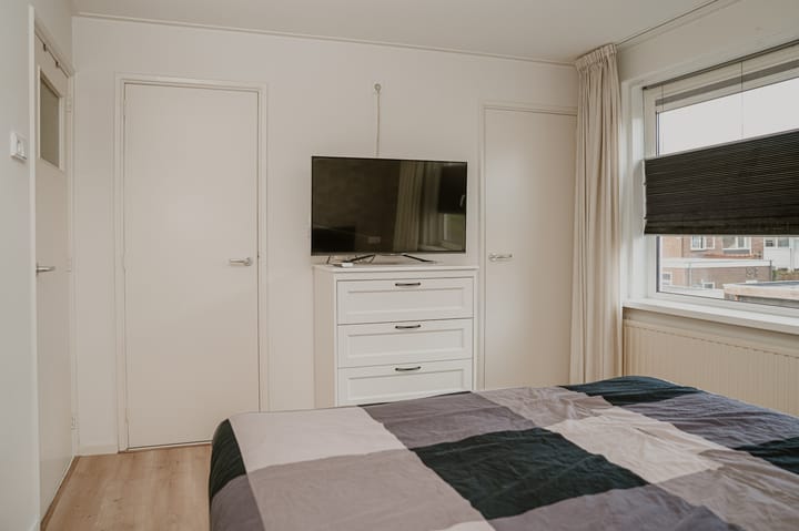 Foto 16 van van der Dussenlaan 9