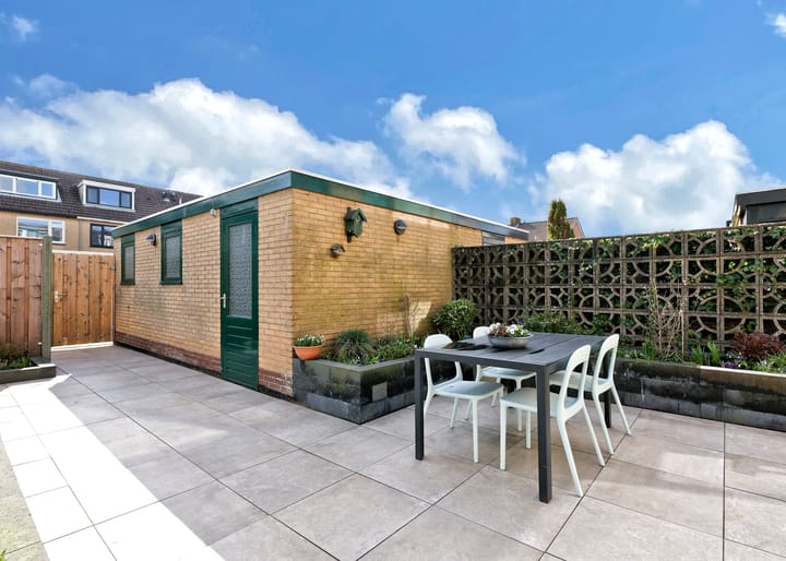 Foto 35 van Anna van Saksenstraat 128