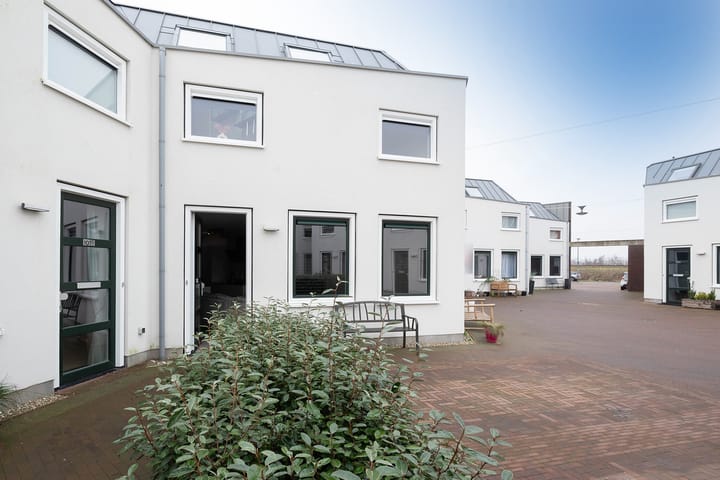 Foto 27 van Parallelweg 101-F