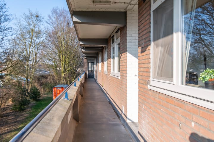 Foto 3 van Schrijverspark 97-01