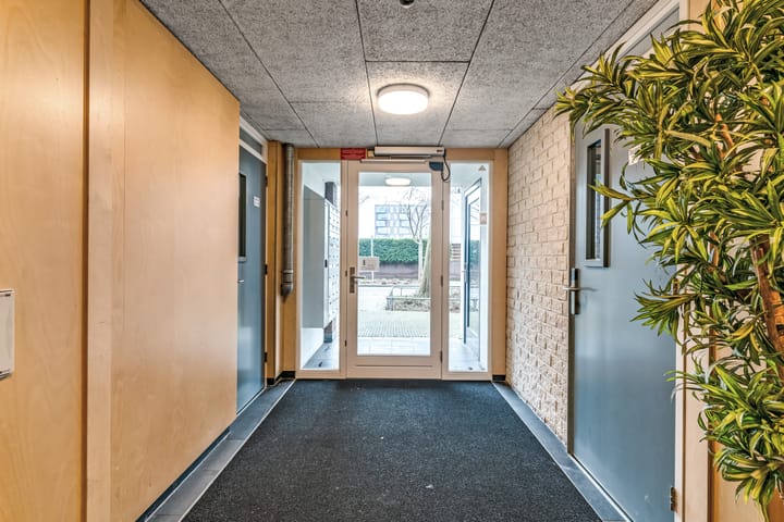 Foto 7 van Haringvliet 14