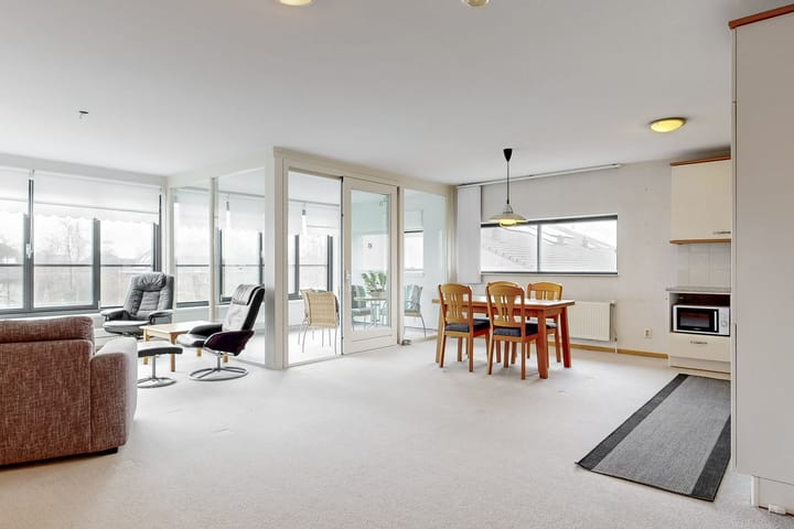 Foto 12 van Haringvliet 14