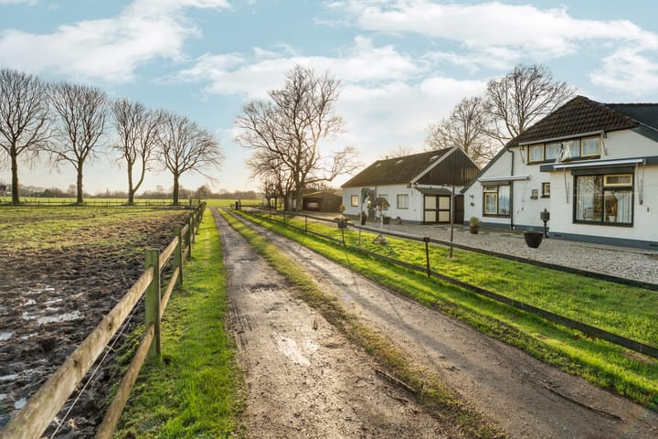 Foto 79 van Dwarsweg 17