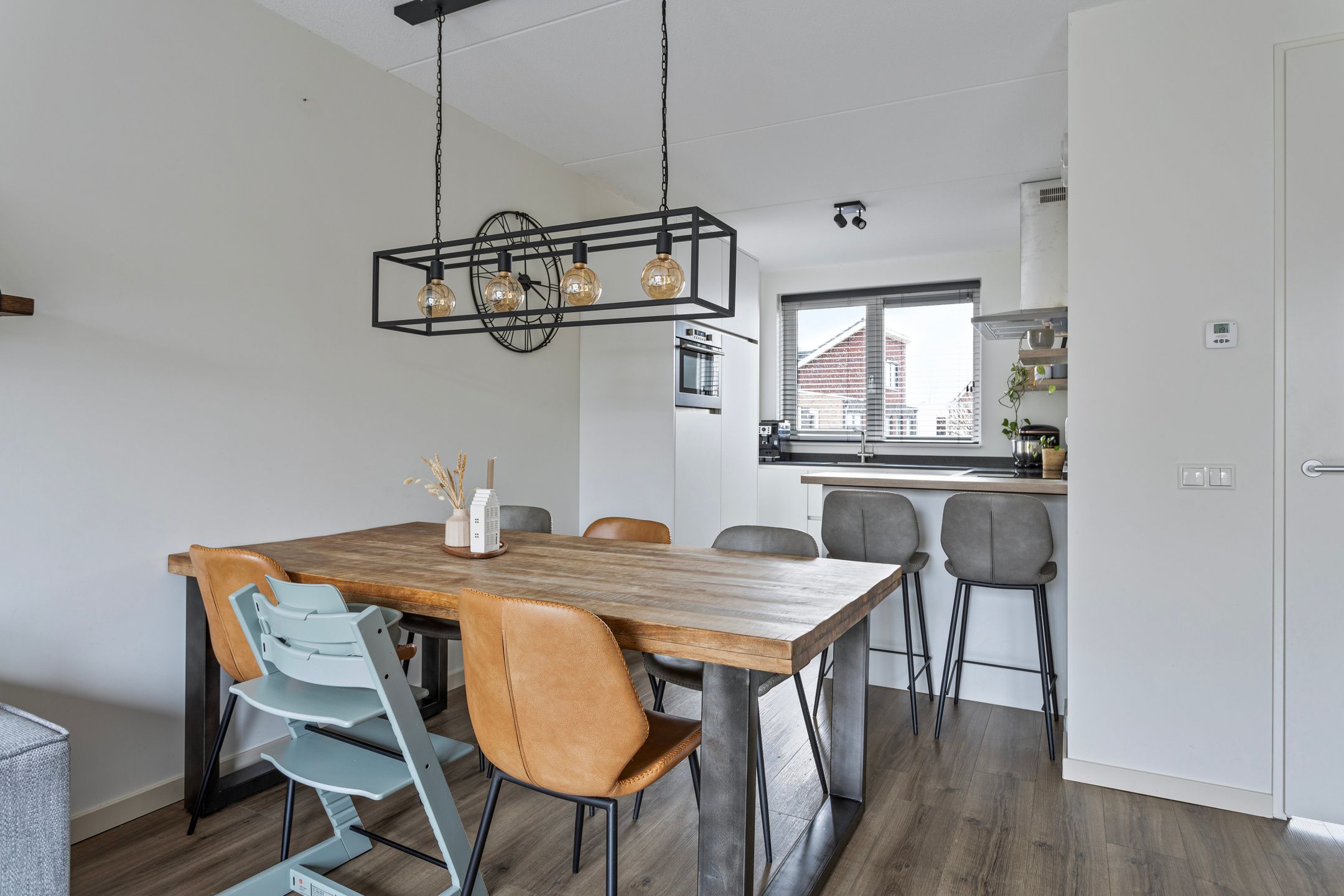 Foto 3 van de Hosteij 12