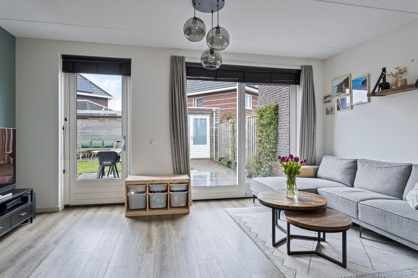 Foto 10 van de Hosteij 12