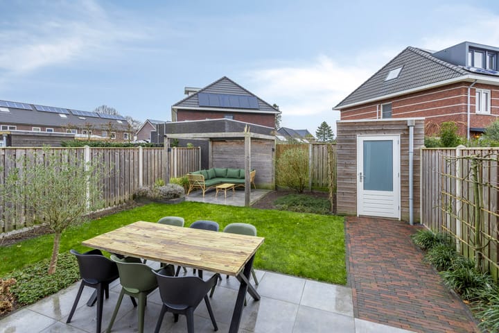 Foto 18 van de Hosteij 12