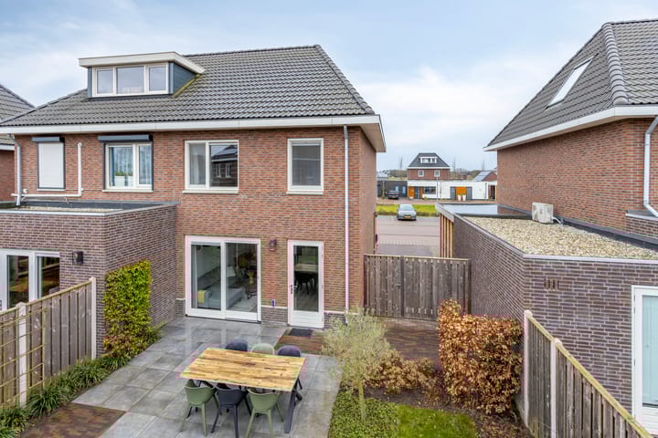 Foto 20 van de Hosteij 12