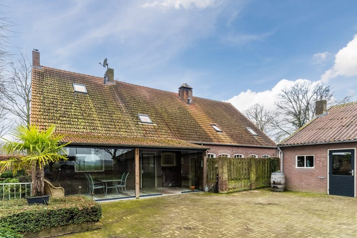 Foto 37 van Broekenseind 13