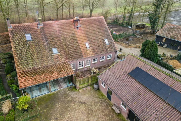 Foto 38 van Broekenseind 13