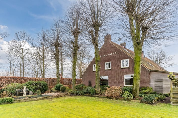 Foto 54 van Broekenseind 13