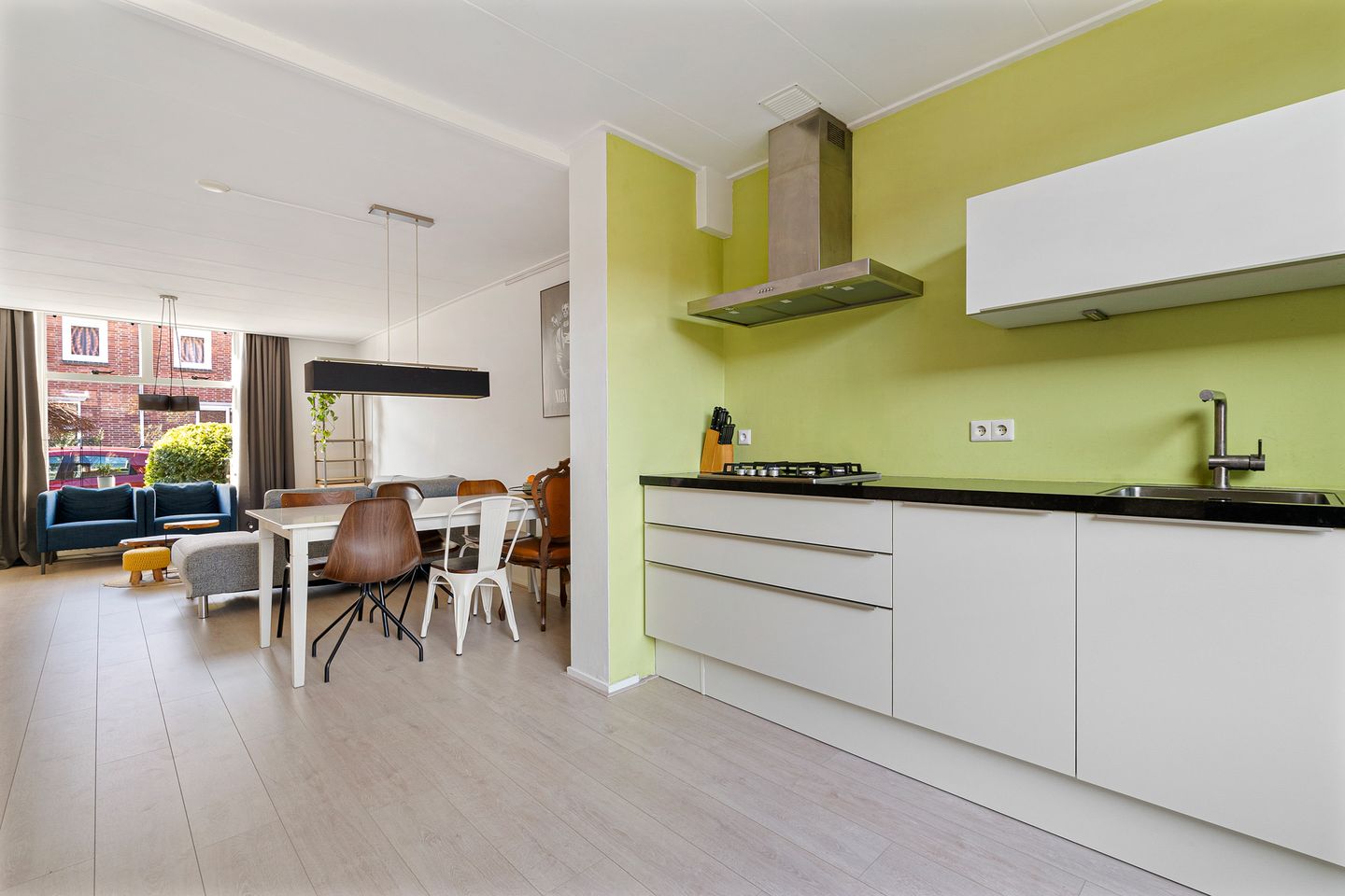 Photo 10 of Sabangstraat 21