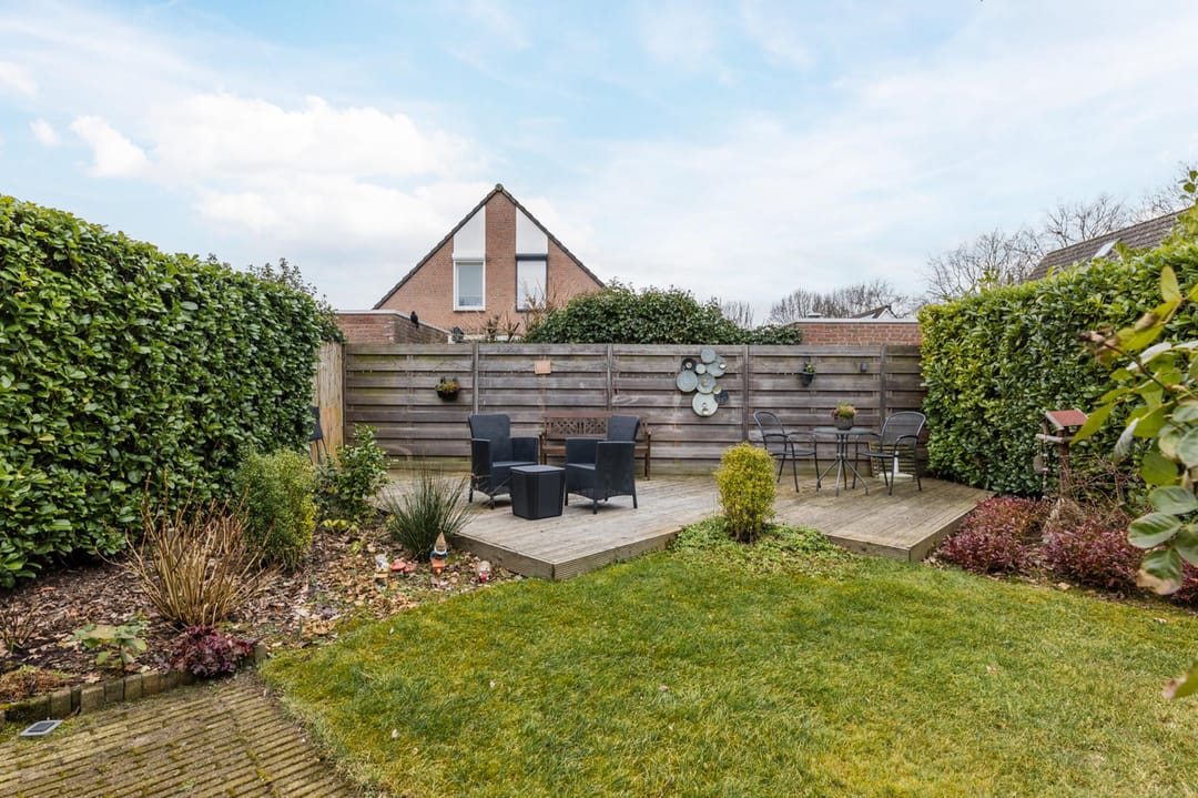 Foto 38 van Binsfelderhof 8