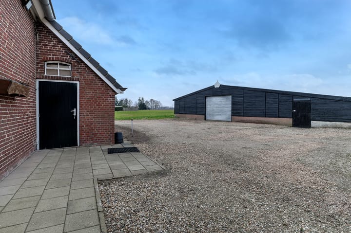 Foto 46 van Biezenstraat 32