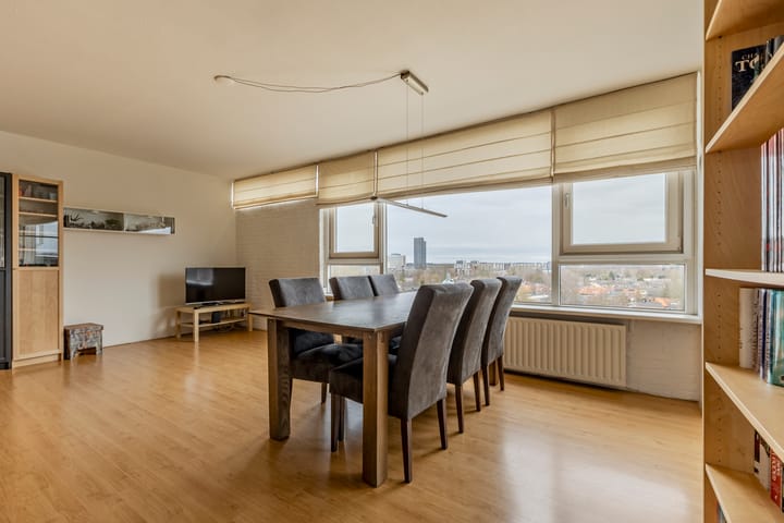 Foto 2 van Korfakker 82