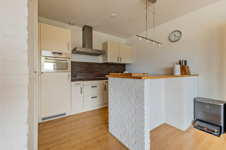 Foto 18 van Korfakker 82