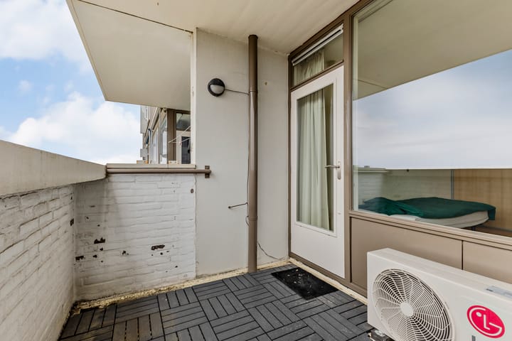 Foto 28 van Korfakker 82