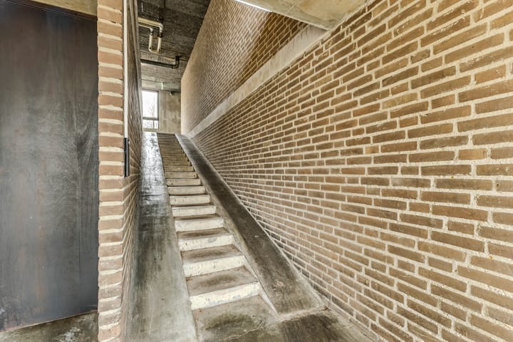 Foto 33 van Korfakker 82