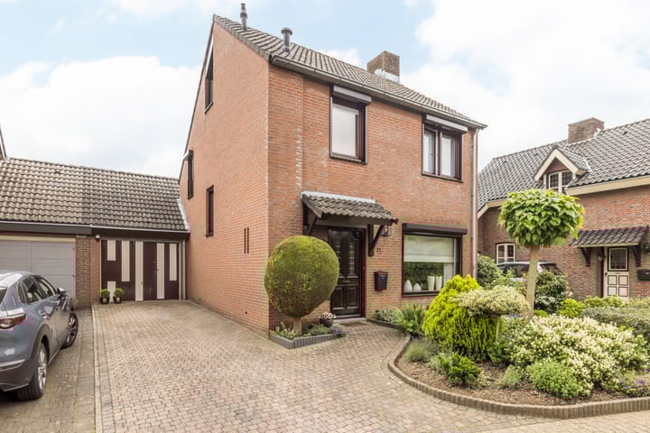 Foto 5 van Meester Speestraat 11