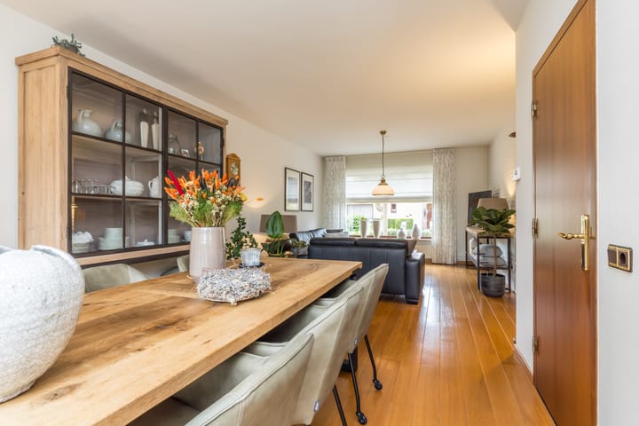 Foto 15 van Meester Speestraat 11