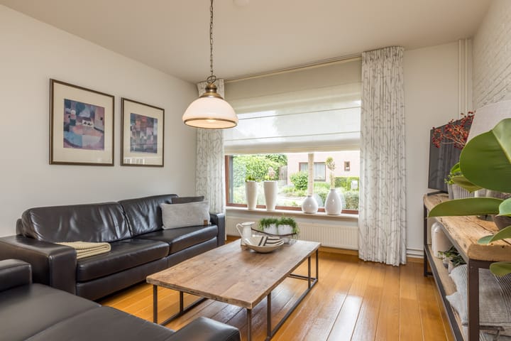 Foto 16 van Meester Speestraat 11