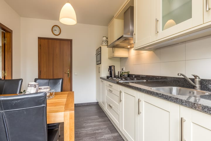 Foto 12 van Meester Speestraat 11