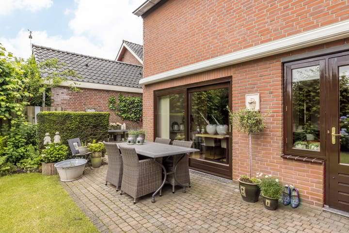 Foto 24 van Meester Speestraat 11