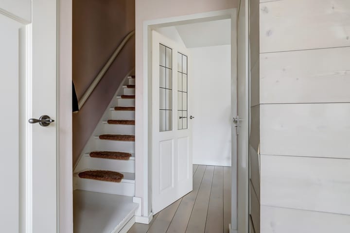 Foto 9 van Edmond Jasparstraat 10