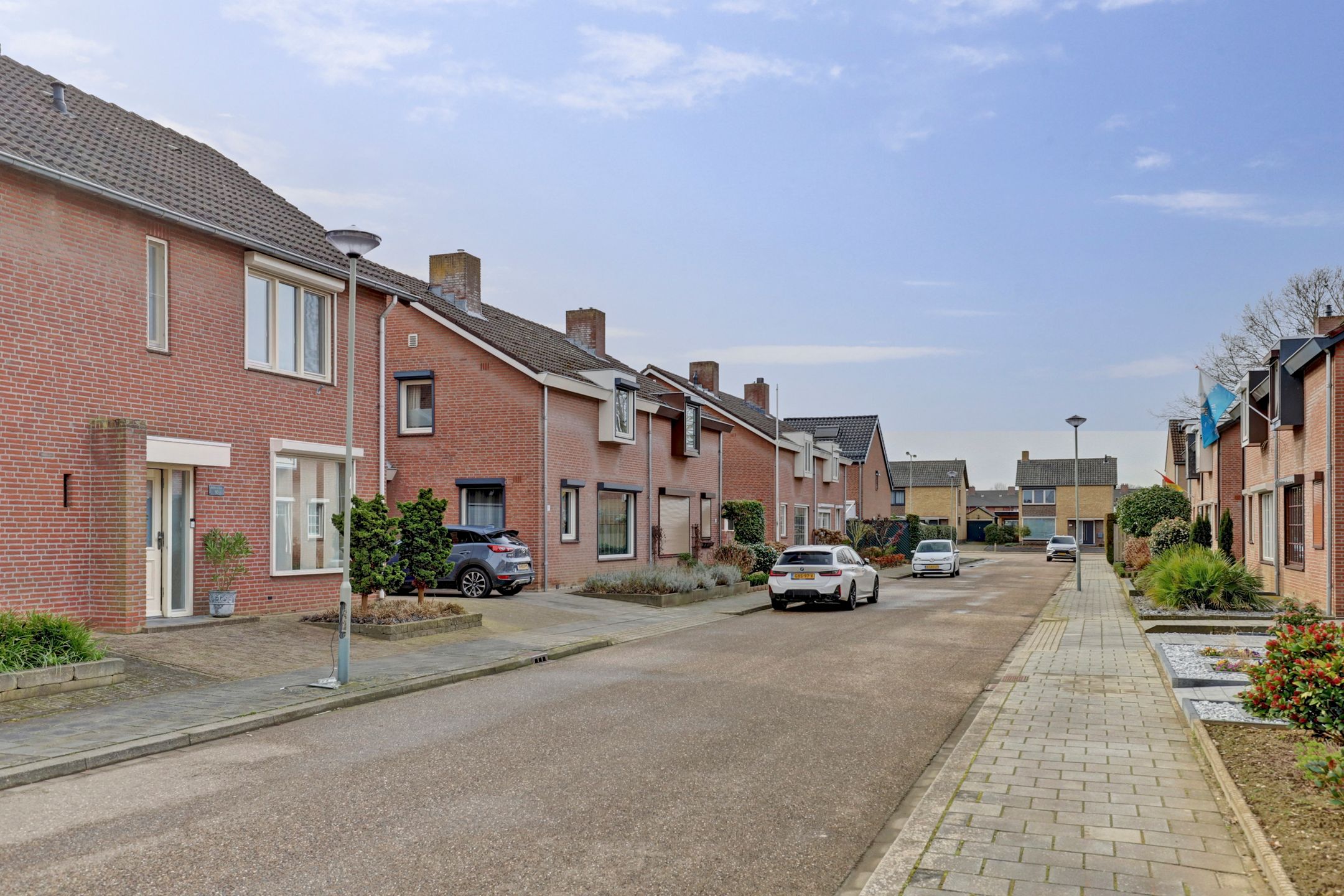 Foto 36 van Edmond Jasparstraat 10