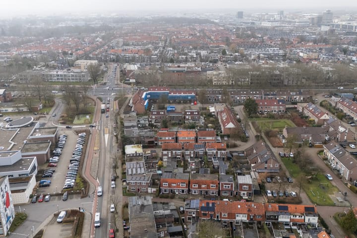 Foto 44 van Wiardastraat 34