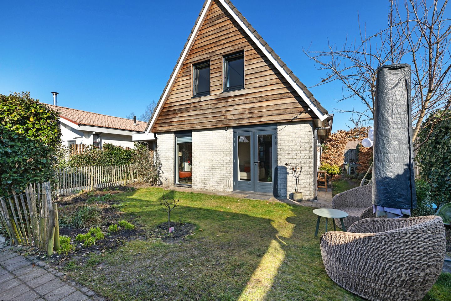 Foto 4 van Grijze Kraai 65