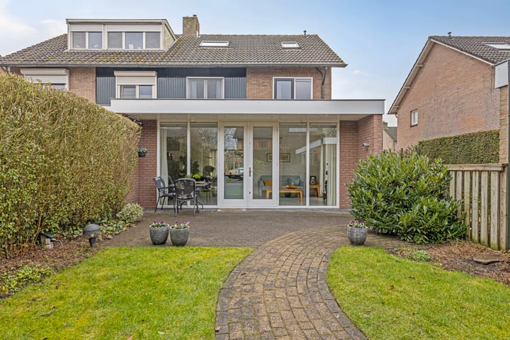 Foto 32 van Neptunusstraat 25